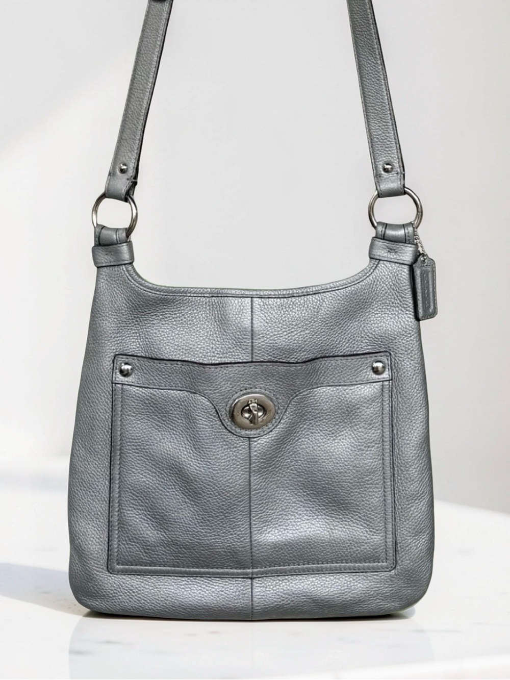 Coach Penelope Metallic Silver Pebbled Leather Crossbody Bag F16533 + COA